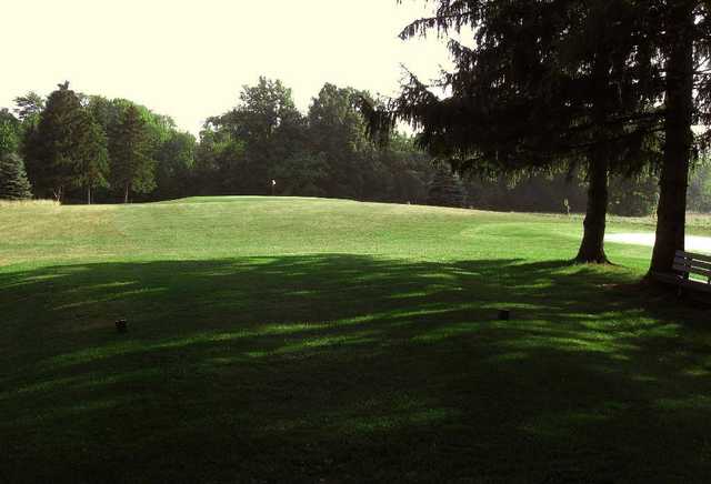 Pine Meadows Golf Course in Salem