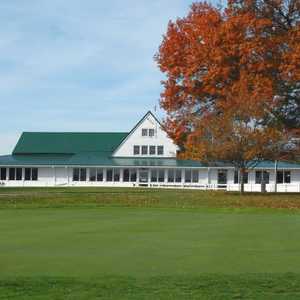 Elks CC: Clubhouse