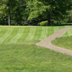 Lyons Den GC