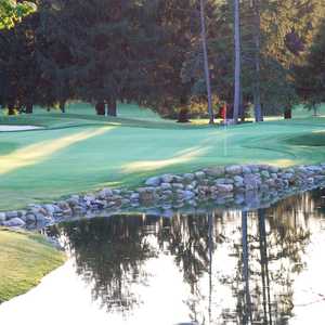 Pine Lakes GC: #16