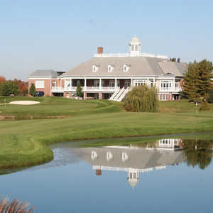 Wedgewood G & CC: clubhouse