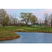The par-3 14th is the most scenic hole at Glenross Golf Club in Delaware, Ohio.